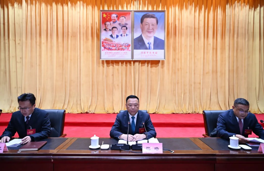 市委经济工作会议召开